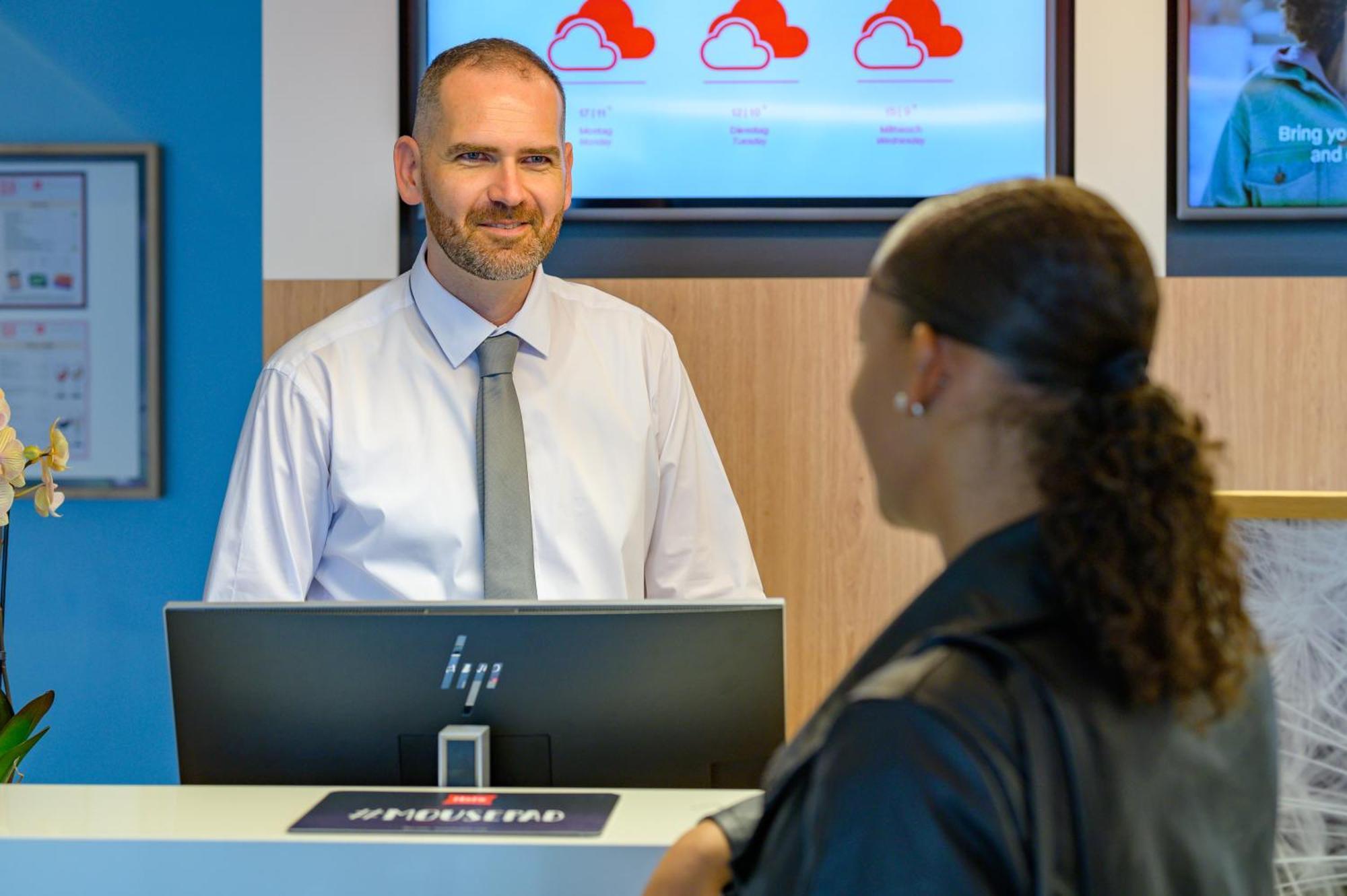 Ibis Heilbronn City Ngoại thất bức ảnh