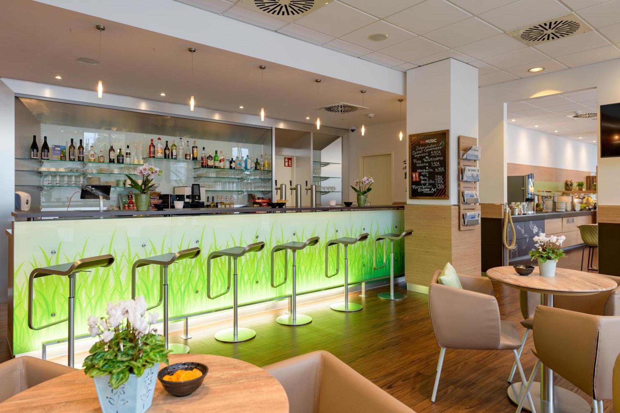 Ibis Heilbronn City Ngoại thất bức ảnh